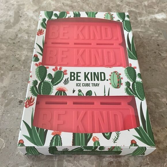 Be Kind by Ellen Silicone Ice Cube Tray - Picture 1 of 4